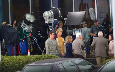 dumb-ontheset06.JPG