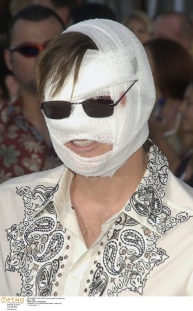 Teen Choice Awards
Jim Carrey at the 2003 Teen Choice Awards
Keywords: Jim Carrey Teen Choice Awards 2003